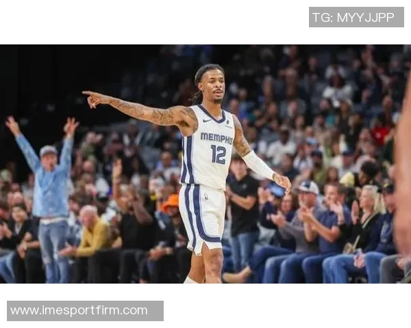 莫兰特讽刺四冠克莱为废物忘记自己26岁时的表现如何